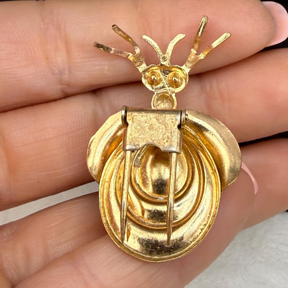 Vintage Insect Fur Clip Bug Gold Tone Rhinestone‎ - Picture 5 of 9